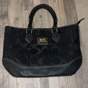 Coach Monogram Tote Bag Zip Up
